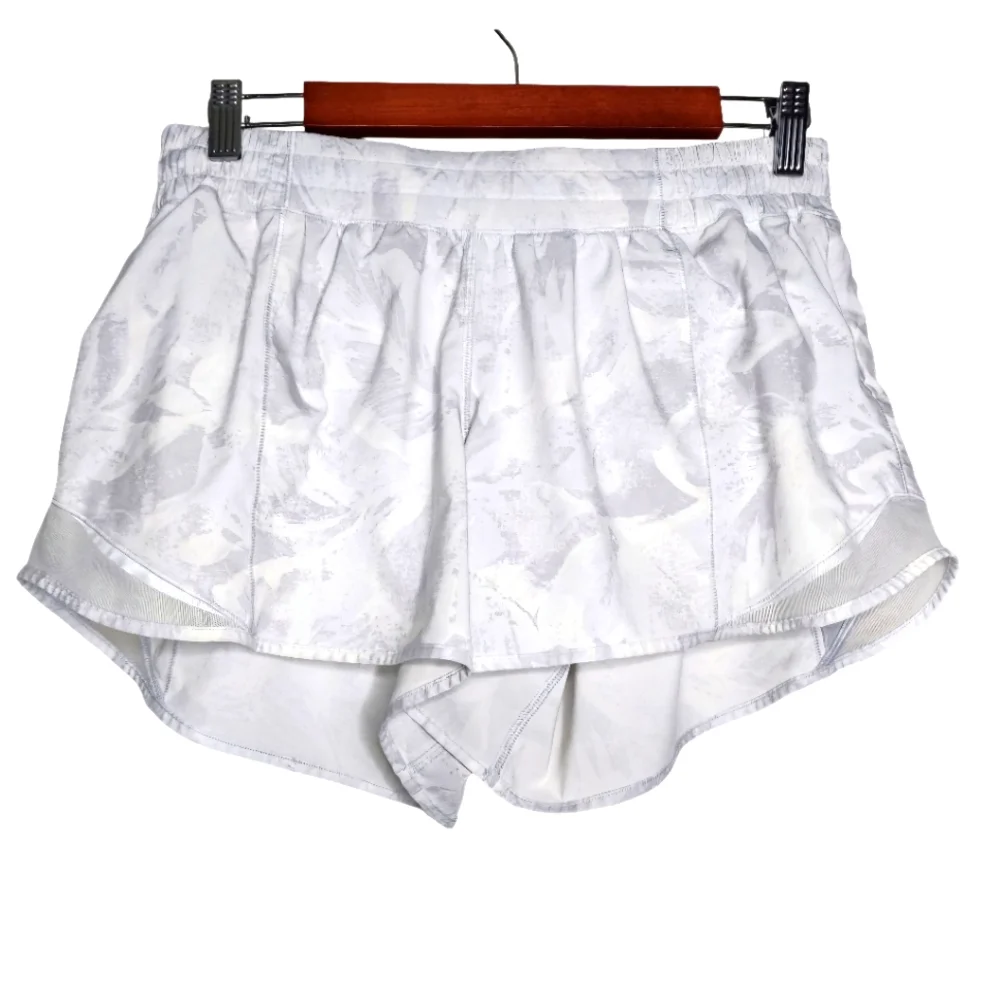 Lululemon Hotty Hot Short II Long 4" Inseam Running Shorts White Gray Sz 10 Tall - Picture 1 of 5